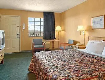 Days Inn By Wyndham Joelton/Nashville United States